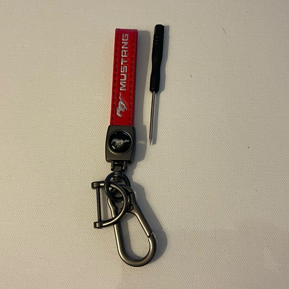 Mustang Key Fob Keychain in Red Leather NWT